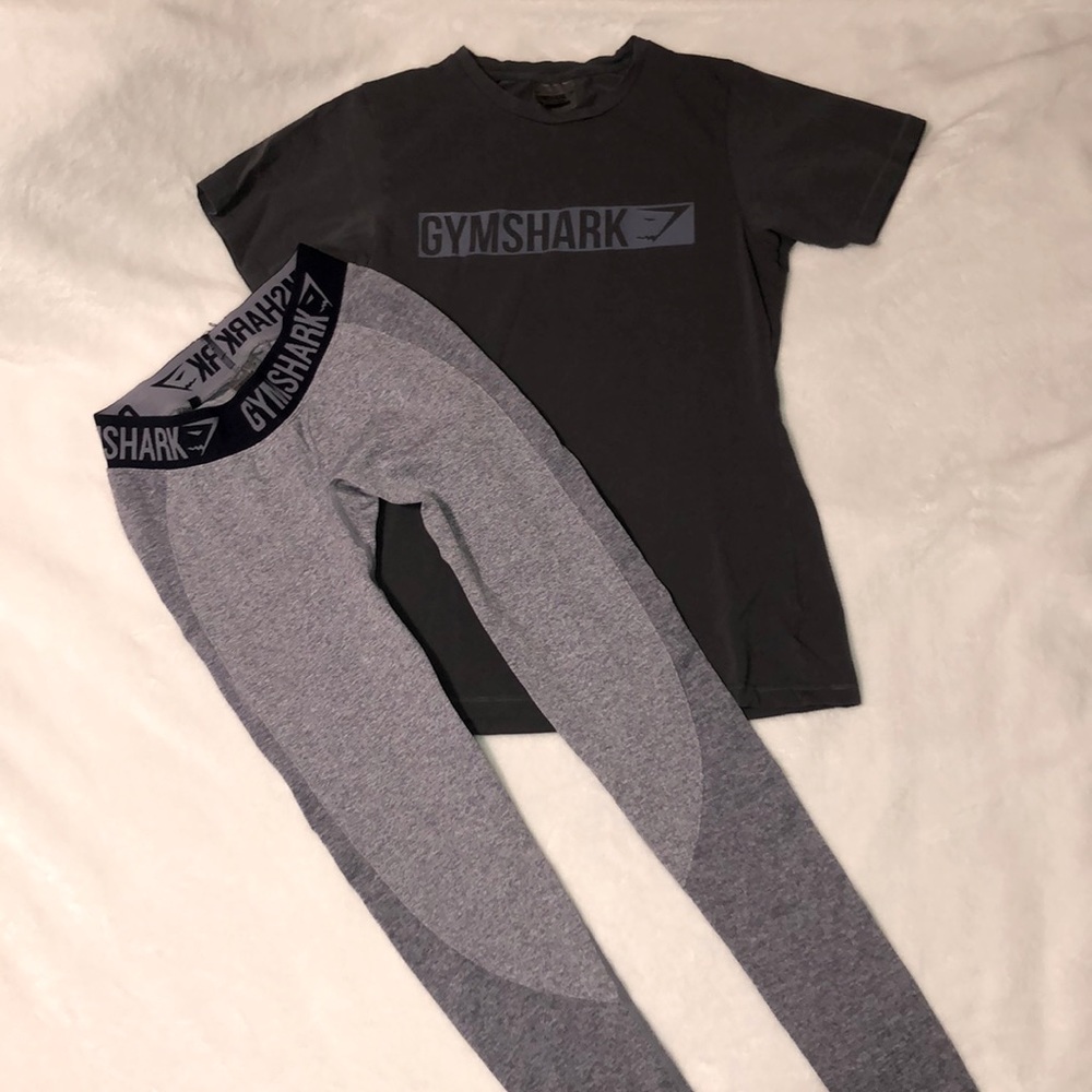 Gymshark leggings and t-shirt.